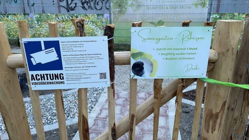 Am Eingang des Sinnesgarten